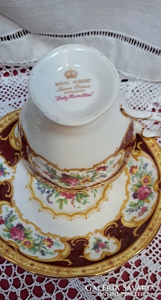 Royal Albert Lady Hamilton porcelán kávéscsésze