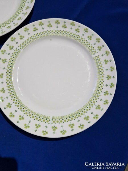 Lowland parsley/clover pattern plates.