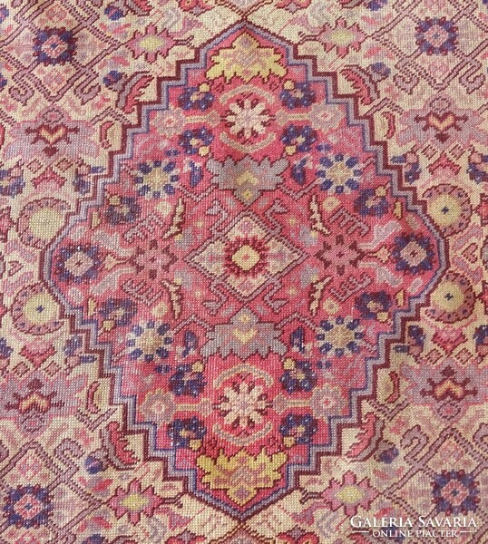1K967 old art deco large carpet with animal pattern 207 x 285 cm