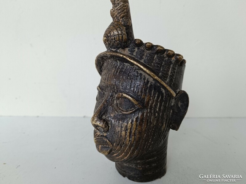 Antique patina bronze small head statue Africa Benin 724 8341