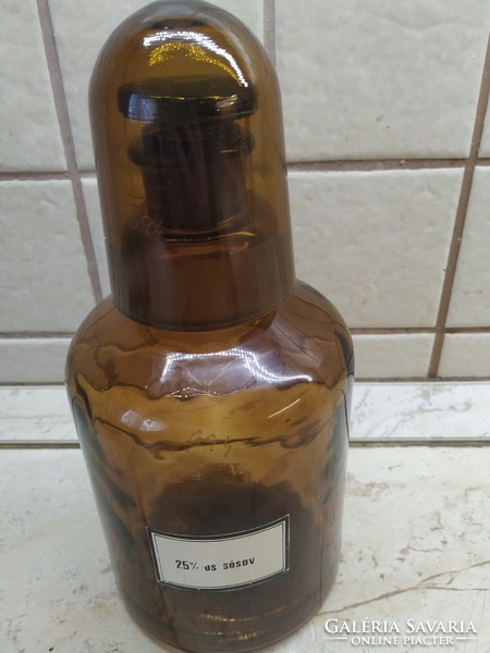 Régi nagy patikaüveg barna gyógyszertári patikai dugós poharas palack eladó!
