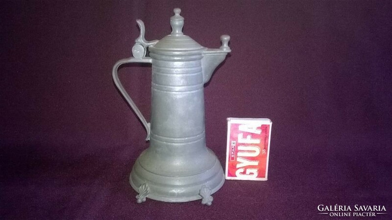 Tin jug with lid, spout, spout 3.