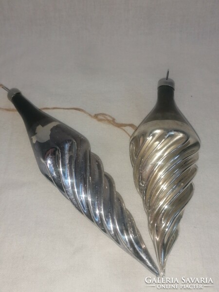 2 Christmas tree ornaments twisted icicles