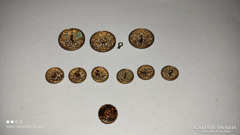 Art Nouveau copper button buttons with antique openwork pattern