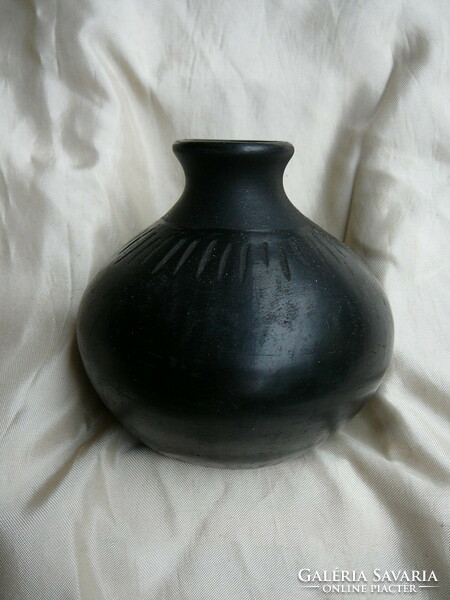 Ceramic vase