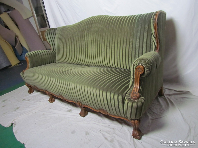 Antik Chippendale kanapé (restaurált)