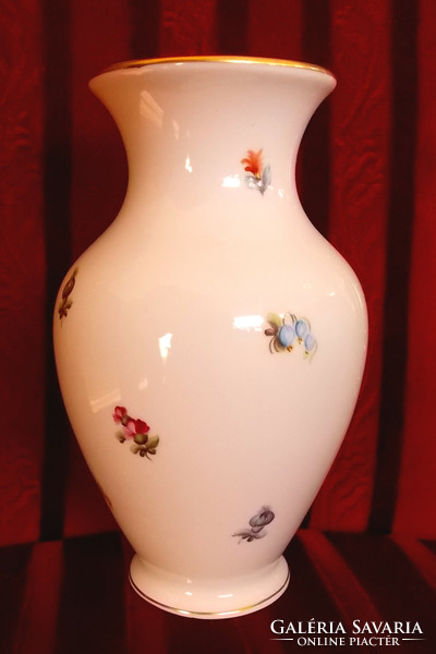 Gyönyörű Herendi váza. 18 cm