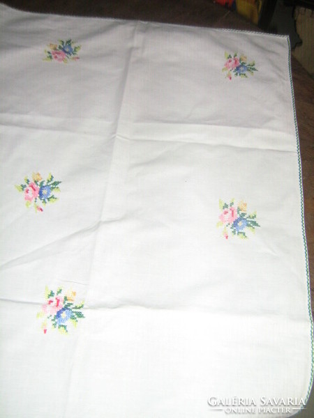 Beautiful embroidered tiny cross-stitch floral white tablecloth