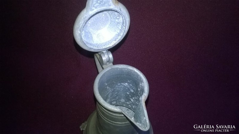 Tin jug with lid, spout, spout 3.
