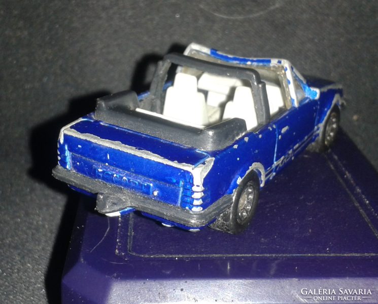 Matchbox - ford escort xr3i convertible - 1985