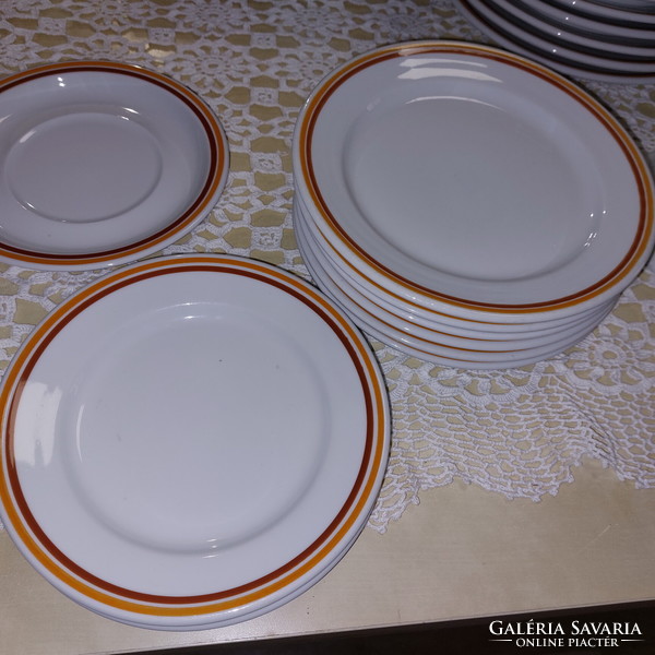 Alföldi porcelain with yellow brown stripes, 3 cake plates, 17.5x2cm high