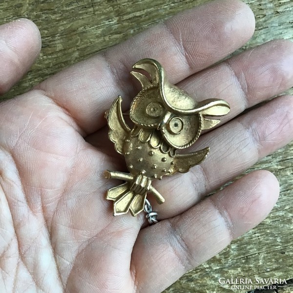 Older solid copper owl brooch