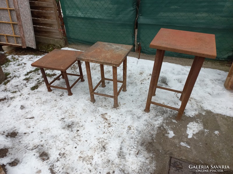 3 small iron tables
