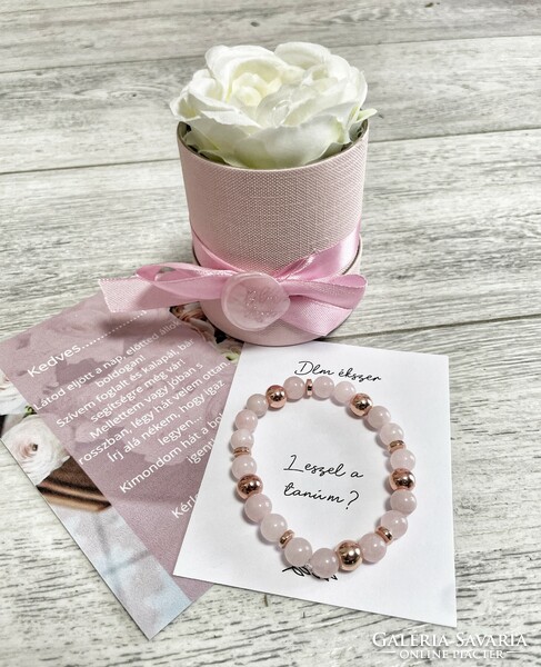 Witness invitation set - flower box and rose quartz bracelet