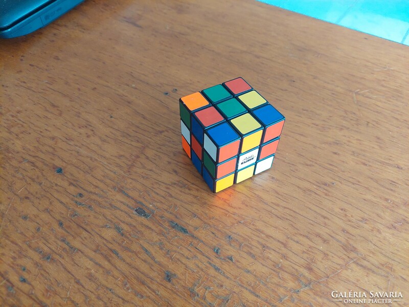 Retro eredeti Rubik bűvös kocka