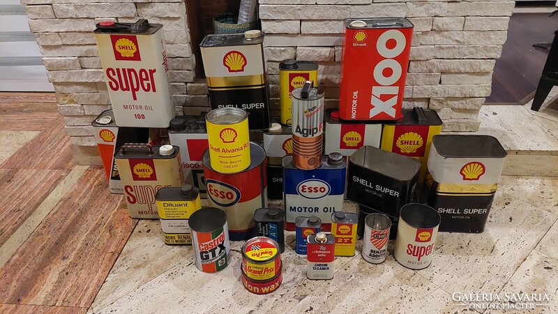 Old oil can, box collection shell, esso, agip