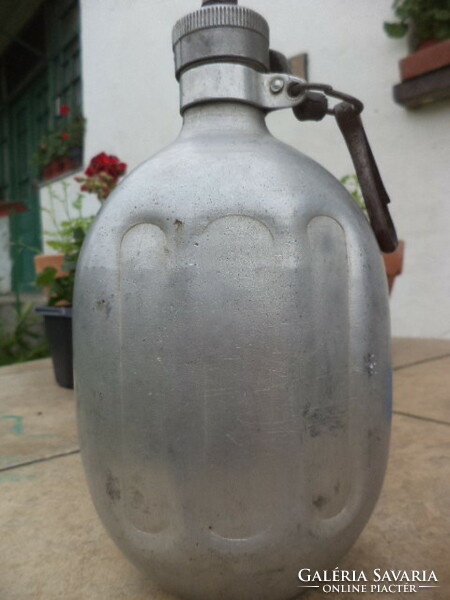 Rákosi military water bottle (marked)