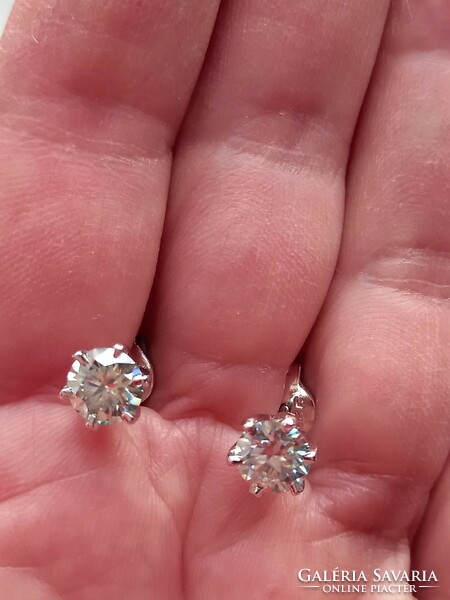 2.14Ct vvs1 h valodi round bluish-white moissanite diamond 925 sterling silver
