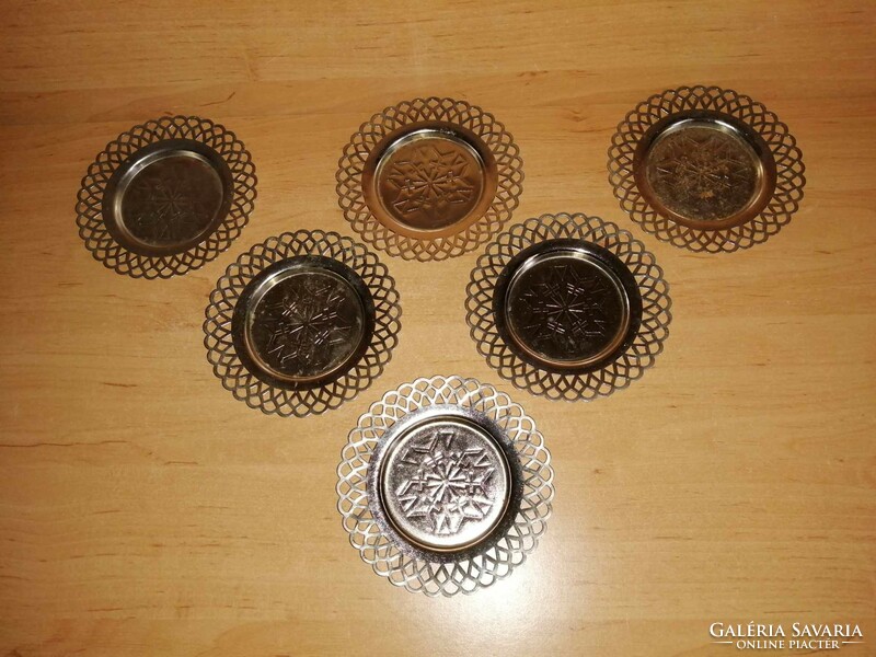 Retro metal small plate, 6 pieces in one - diam. 12 cm (sq)
