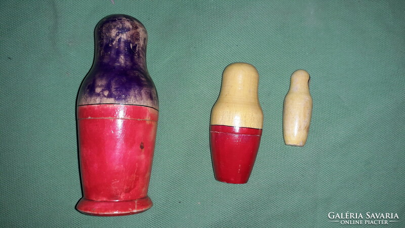 Old cccp Russian matryoshka doll 3 pieces, the largest 12 cm according to the pictures