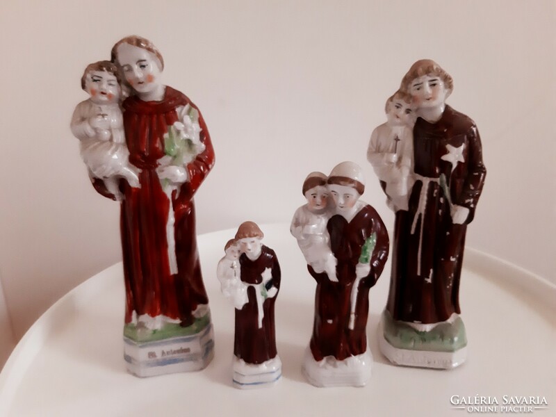 Régi Szent Antal Porcelánfigurák Egy Csomagban