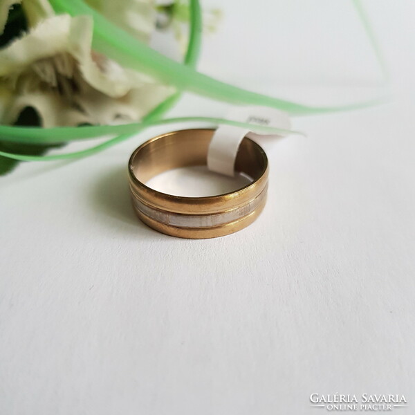 Brand New Gold Tone Matte Silver Band Ring - US Sizes 8 and 10