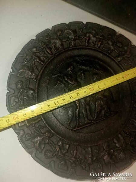 Cast iron plate approx
