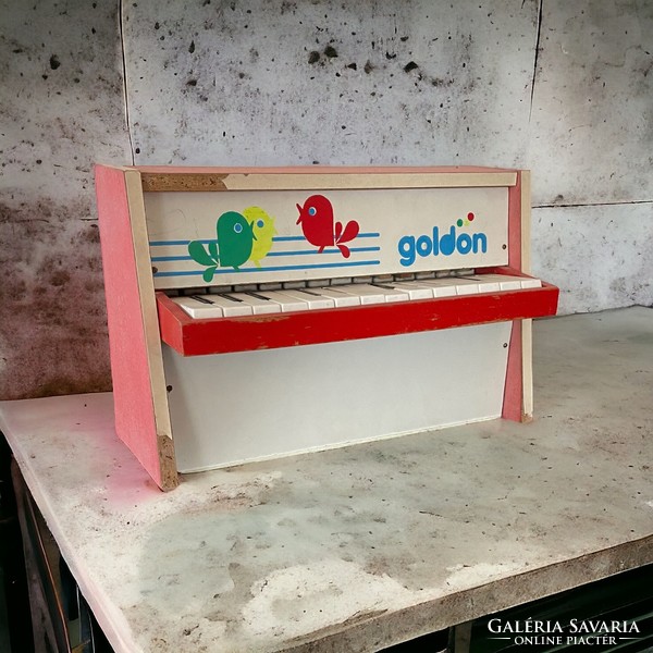 Retro, vintage design játék zongora