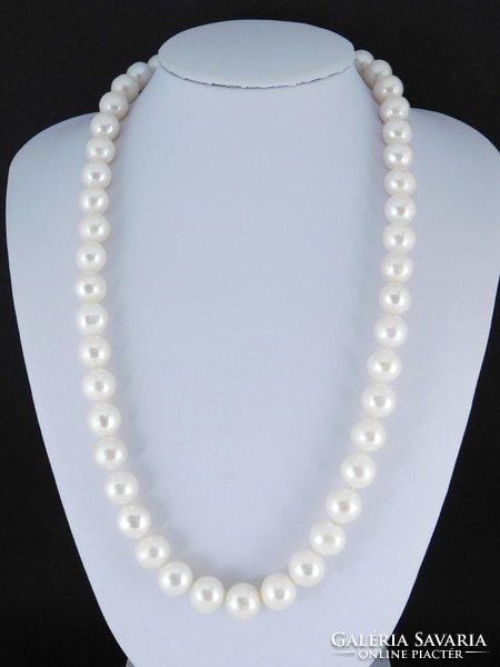 Pearl necklace with 14k gold, 9mm pearls