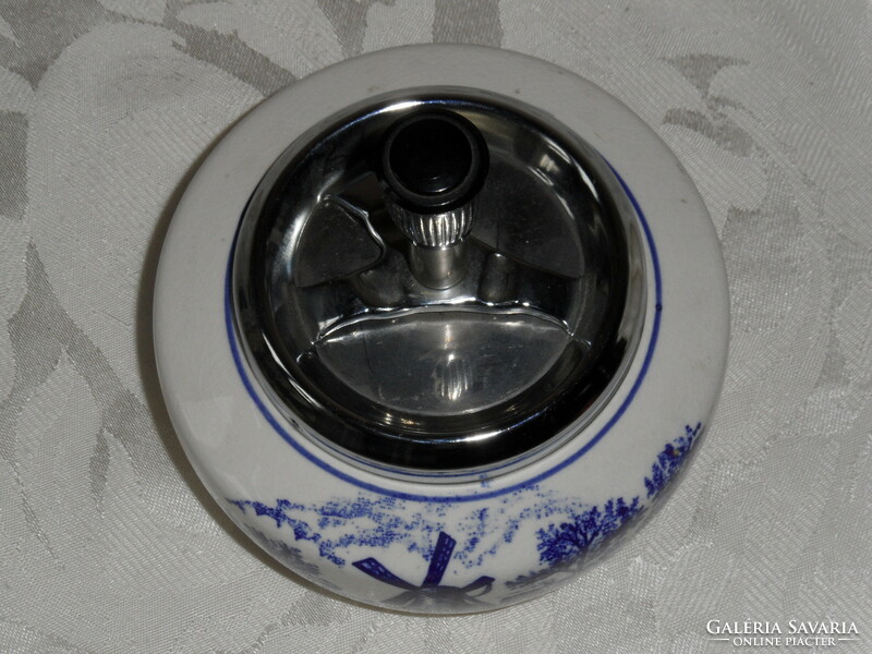 Dutch odor-blocking porcelain ashtray, ashtray