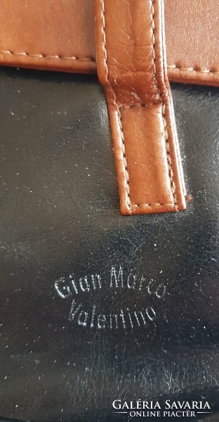 Gyönyörű Gian Marco Valentino (valódi olasz bőr) táska retikül