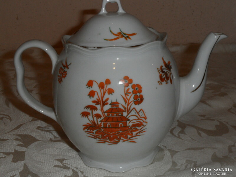 Havas and Weiss Chinese porcelain jug, spout