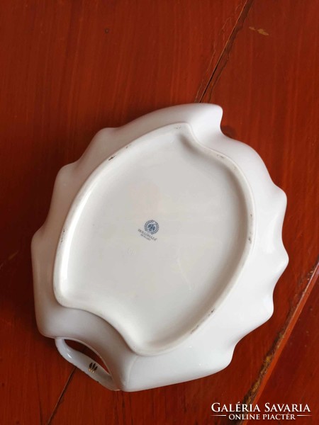 Hollóháza Erika leaf-shaped serving bowl - centerpiece