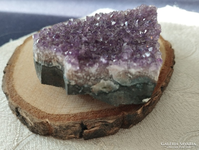 Amethyst colony