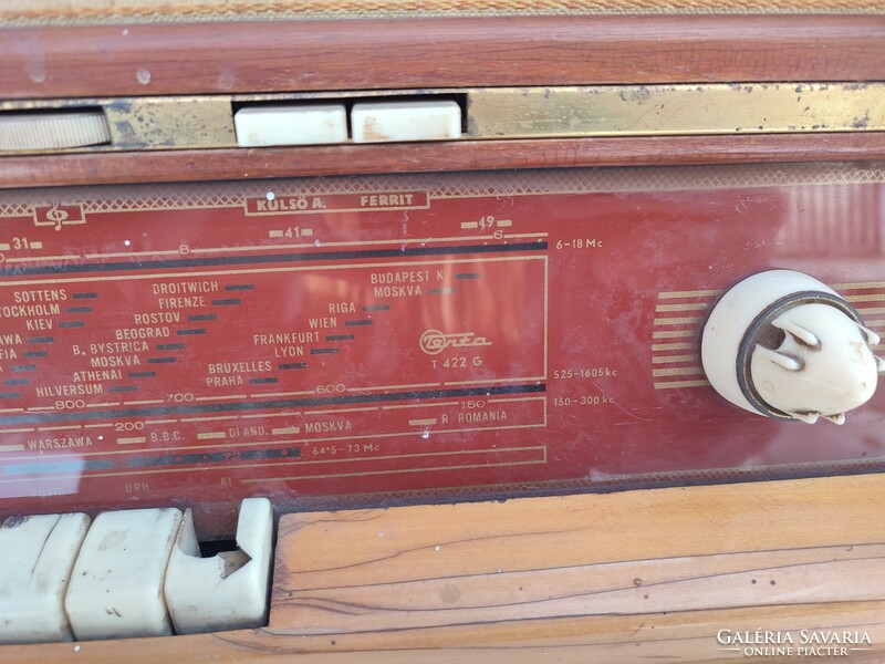 Terta t 422 g old radio