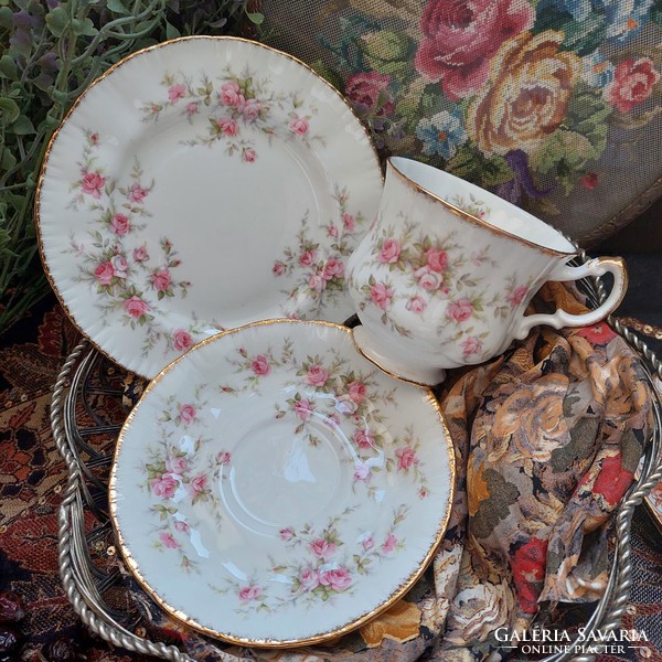 Paragon small pink breakfast sets