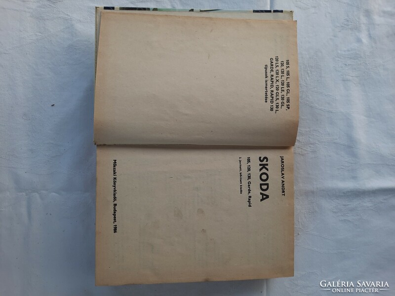 Book of Skoda cars