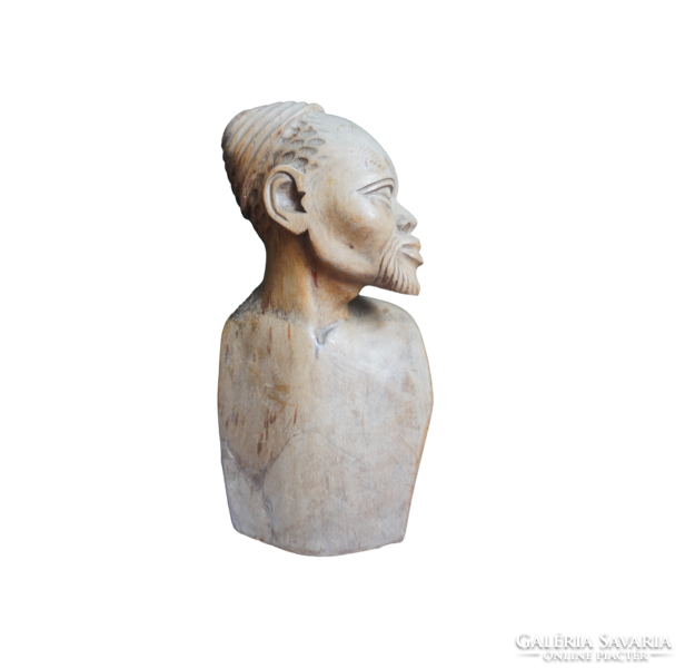 Kézzel készített afrikai férfi mellszobor