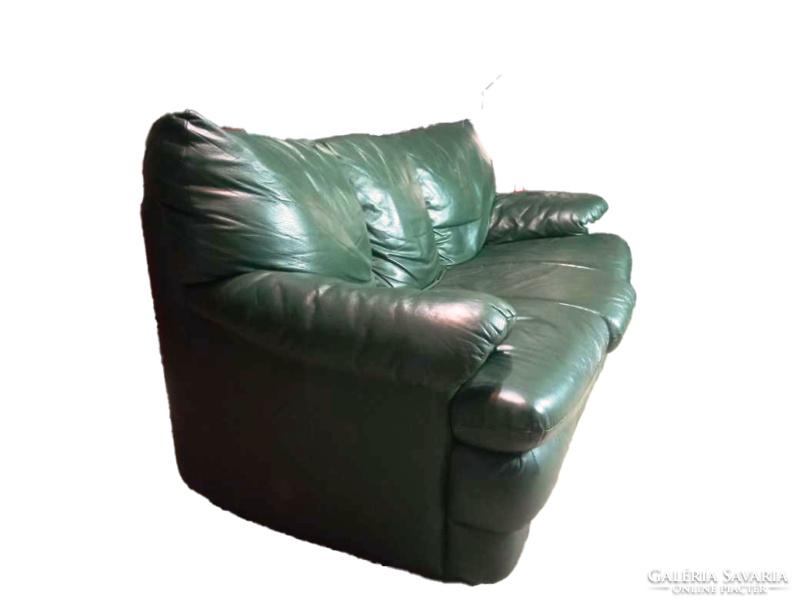 Natuzzi leather sofa with 2 armchairs