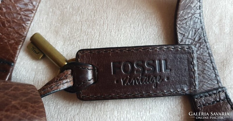 Gyönyörű Fossil Vintage táska retikül