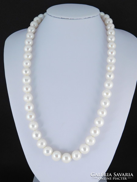 Pearl necklace with 14k gold, 9mm pearls