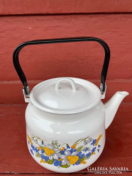 Beautiful 3 Liter Floral Daffodil Enamel Teapot Teapot Floral