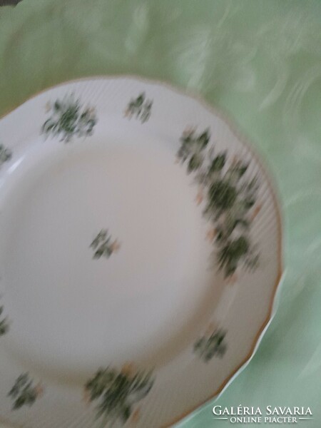 Zöld virágos tányér  26 cm átmérőjű