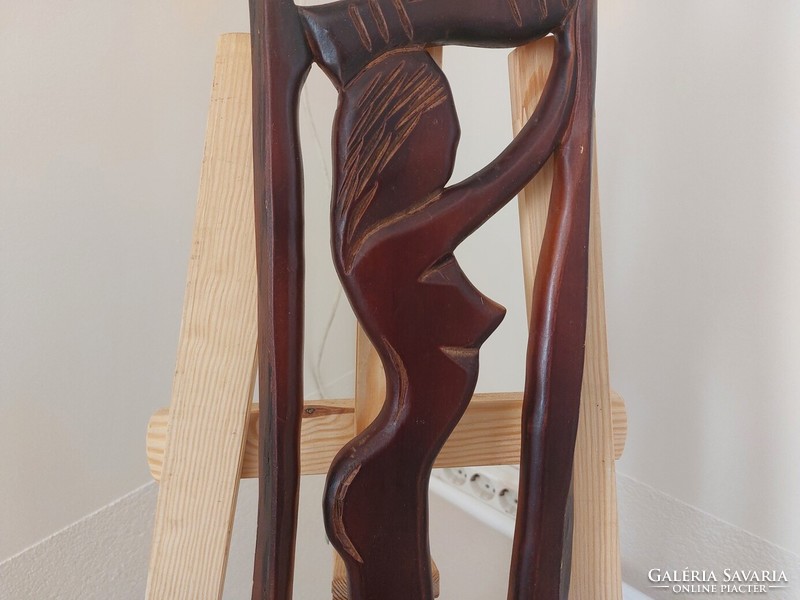 (K) Fából készült akt falidísz 76x18 cm