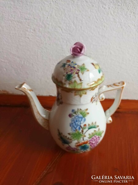 Herend Victorian patterned spout