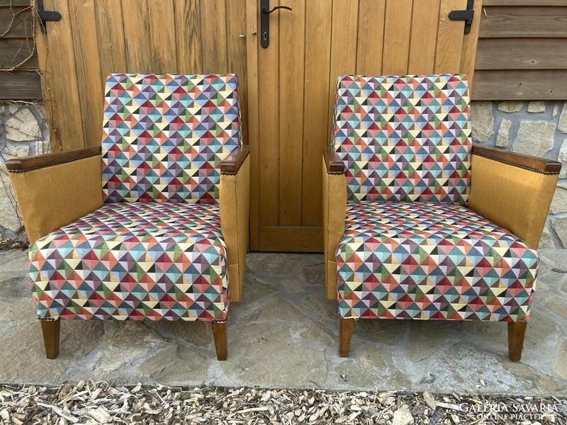 2 special armchairs, completely renovated