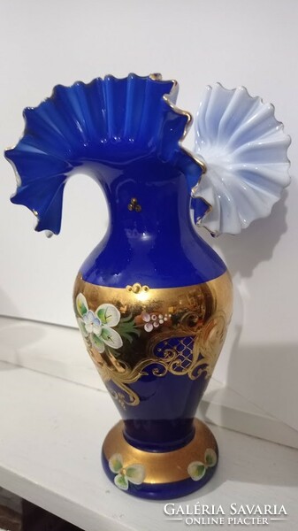 Gold-plated, flower-patterned, opulent bohemian glass vase with a frilled mouth