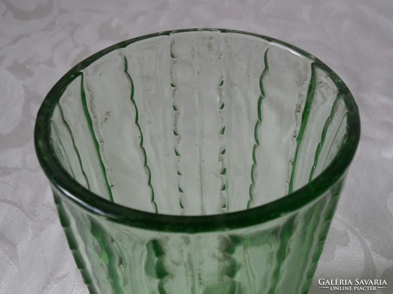 Art deco zöld üveg váza ( 16.5 cm )