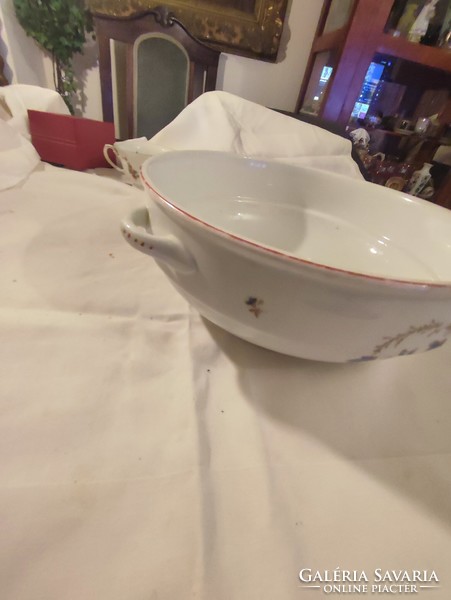 Porcelain bowl with flower pattern