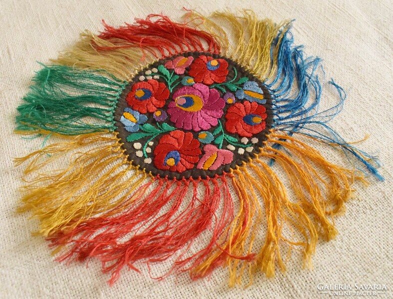 Small tablecloth, Mezőkövesd matyó embroidery 15 cm + 9 cm fringe needlework